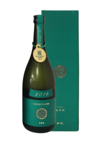 Rượu Sake ARAMASA VIRIZIAN NAKADORI  (720ml)