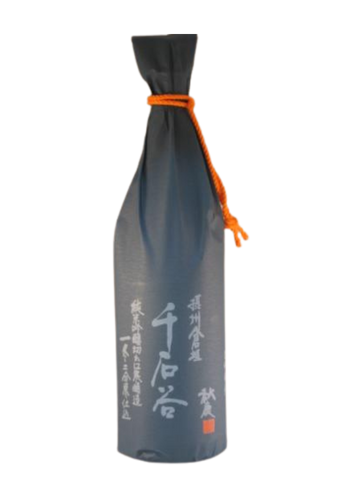 Rượu Sake AKISHIKA JUNMAI GINJO KURAGAKI SENGOKUDANI HIIRI (1800ml)